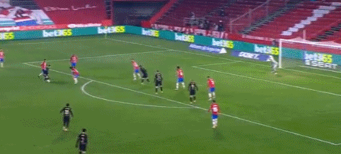 每体：埃里克-加西亚近期表现让弗里克满意，巴萨有意与其续约