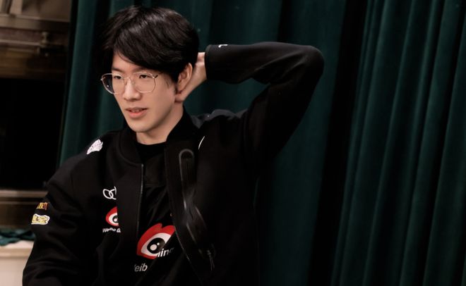 赛事中出现 赛事中出现