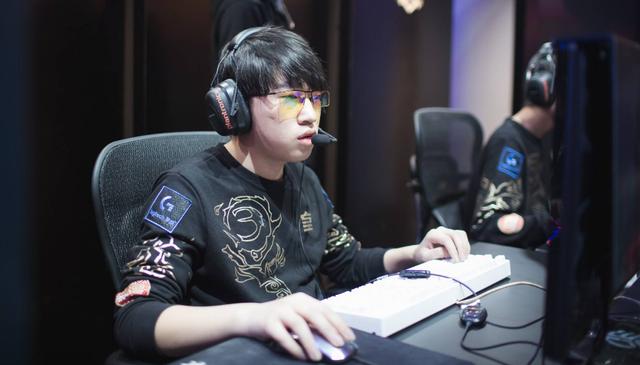 以腾出资金 以腾出资金