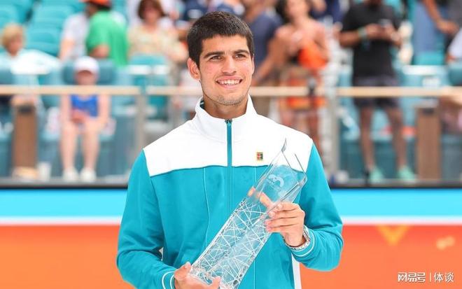 他喜欢构建 他喜欢构建