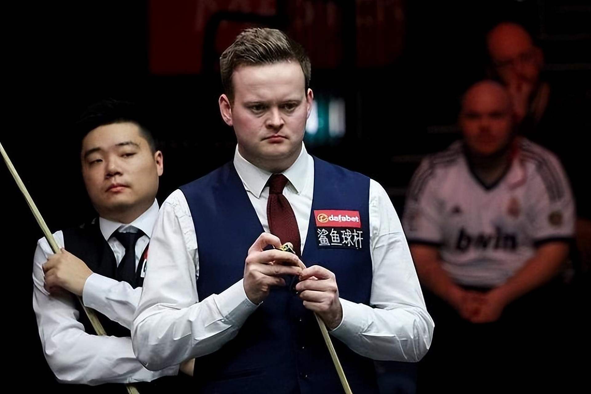 级水平之间 级水平之间